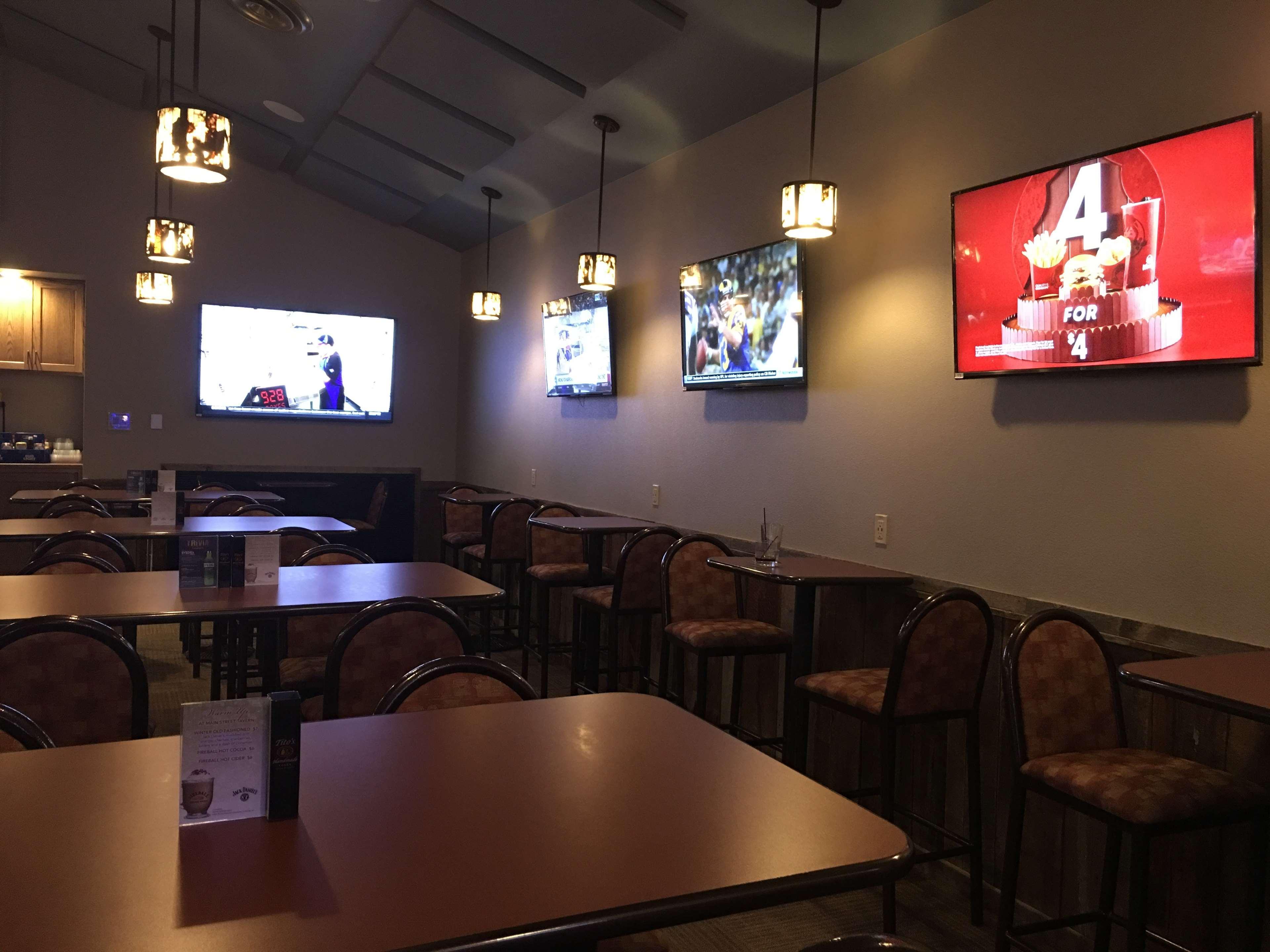 谢里登中心贝斯特韦斯特酒店 外观 照片